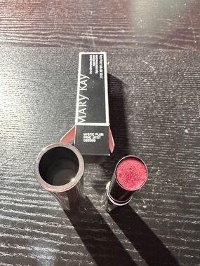 Mary Kay True Dimensions Lipstick in the shade Mystic Plum